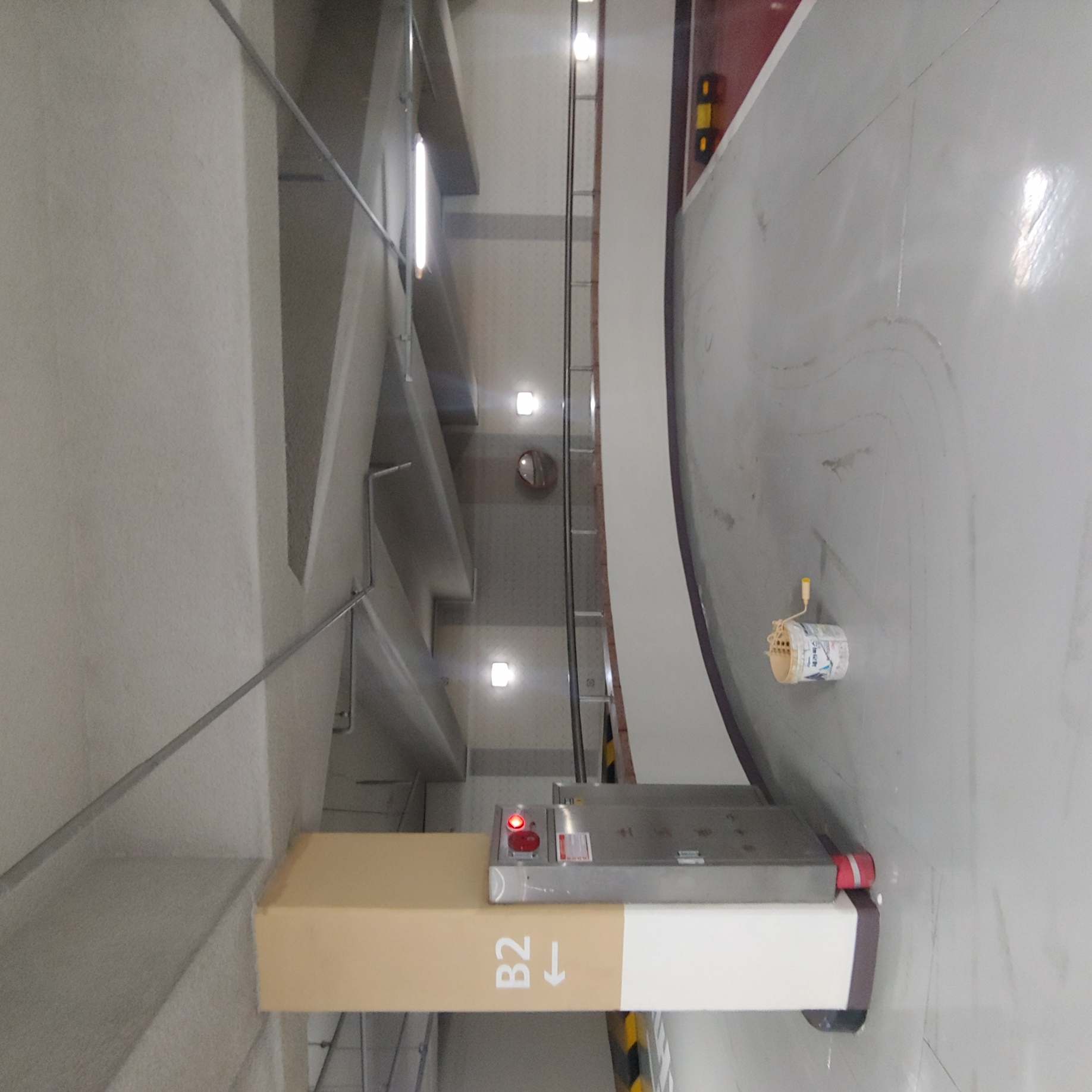 교동 파라곤지하주차장 — 지하주차장