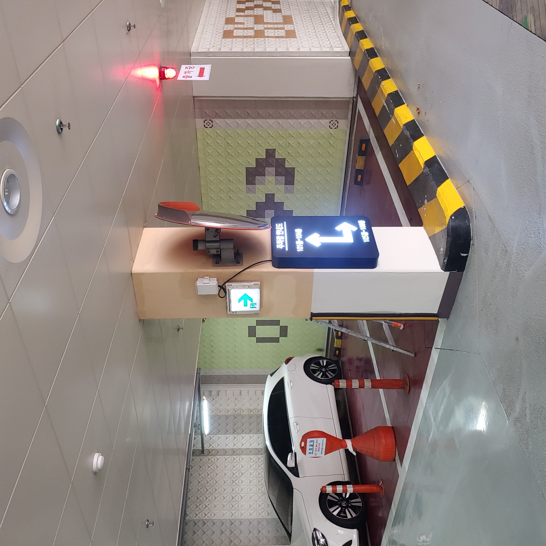 교동 파라곤지하주차장 — 지하주차장