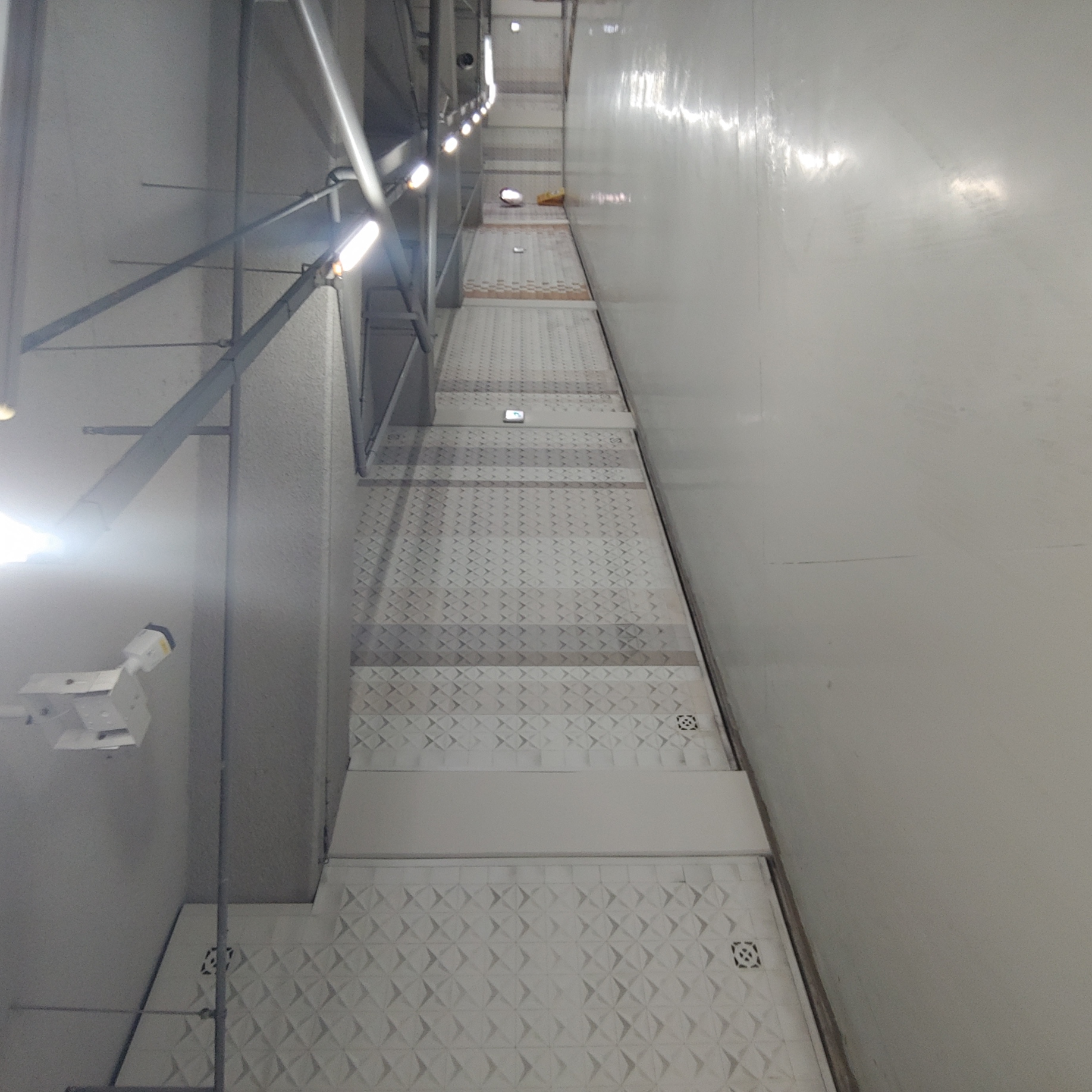 교동 파라곤지하주차장 — 지하주차장