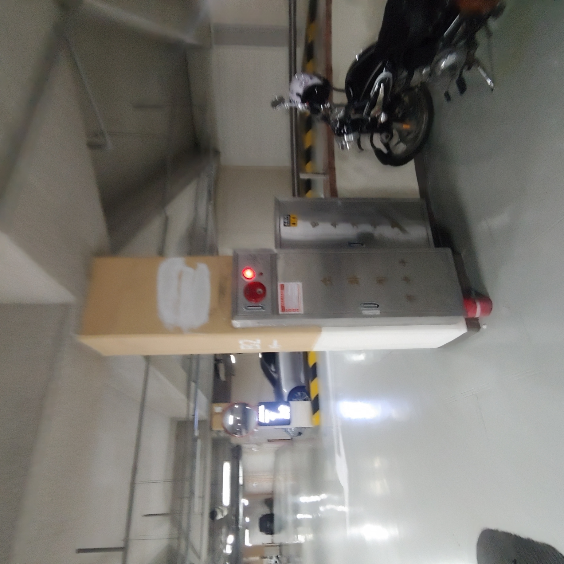 교동 파라곤지하주차장 — 지하주차장