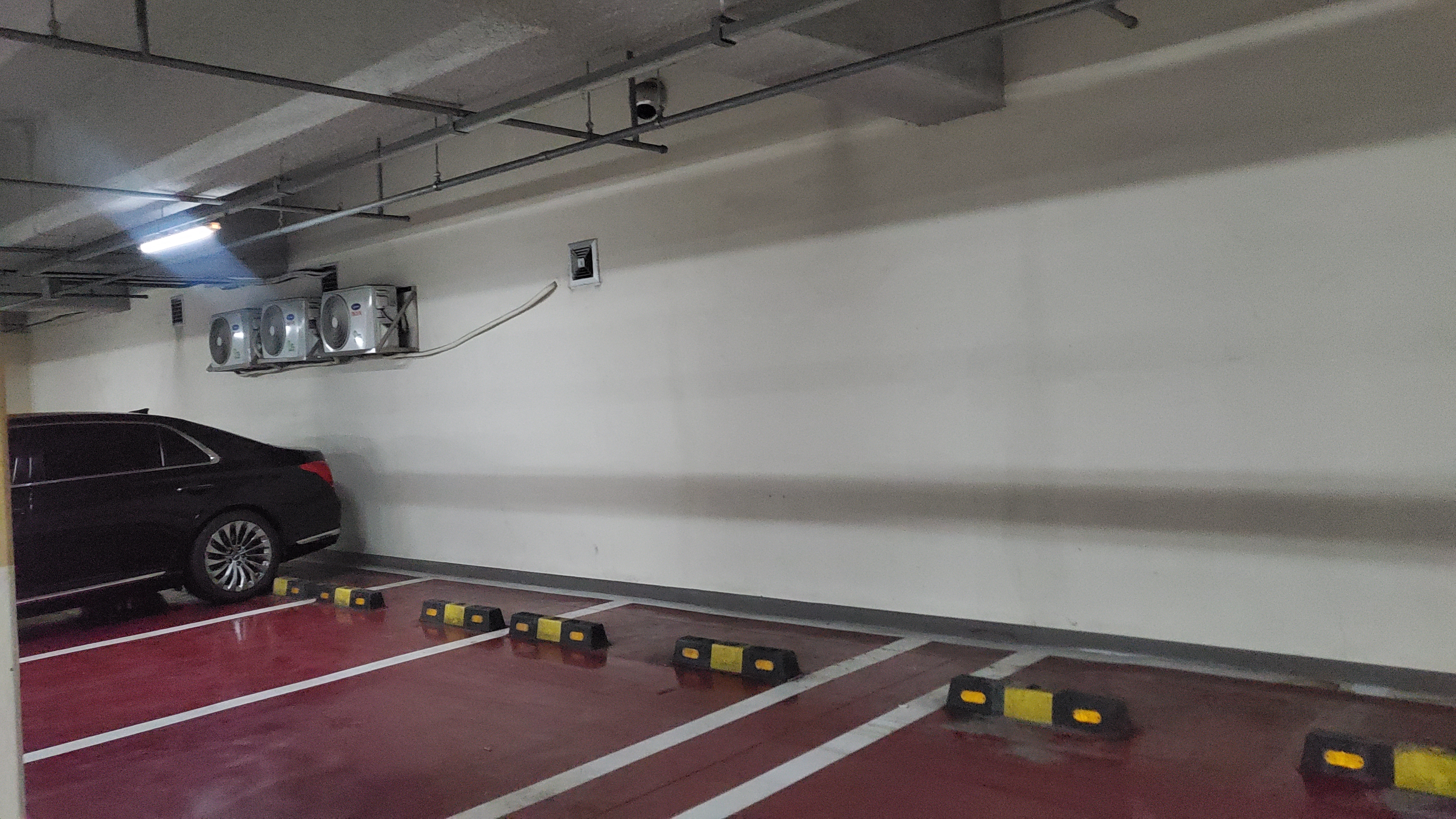 교동 파라곤지하주차장 — 지하주차장