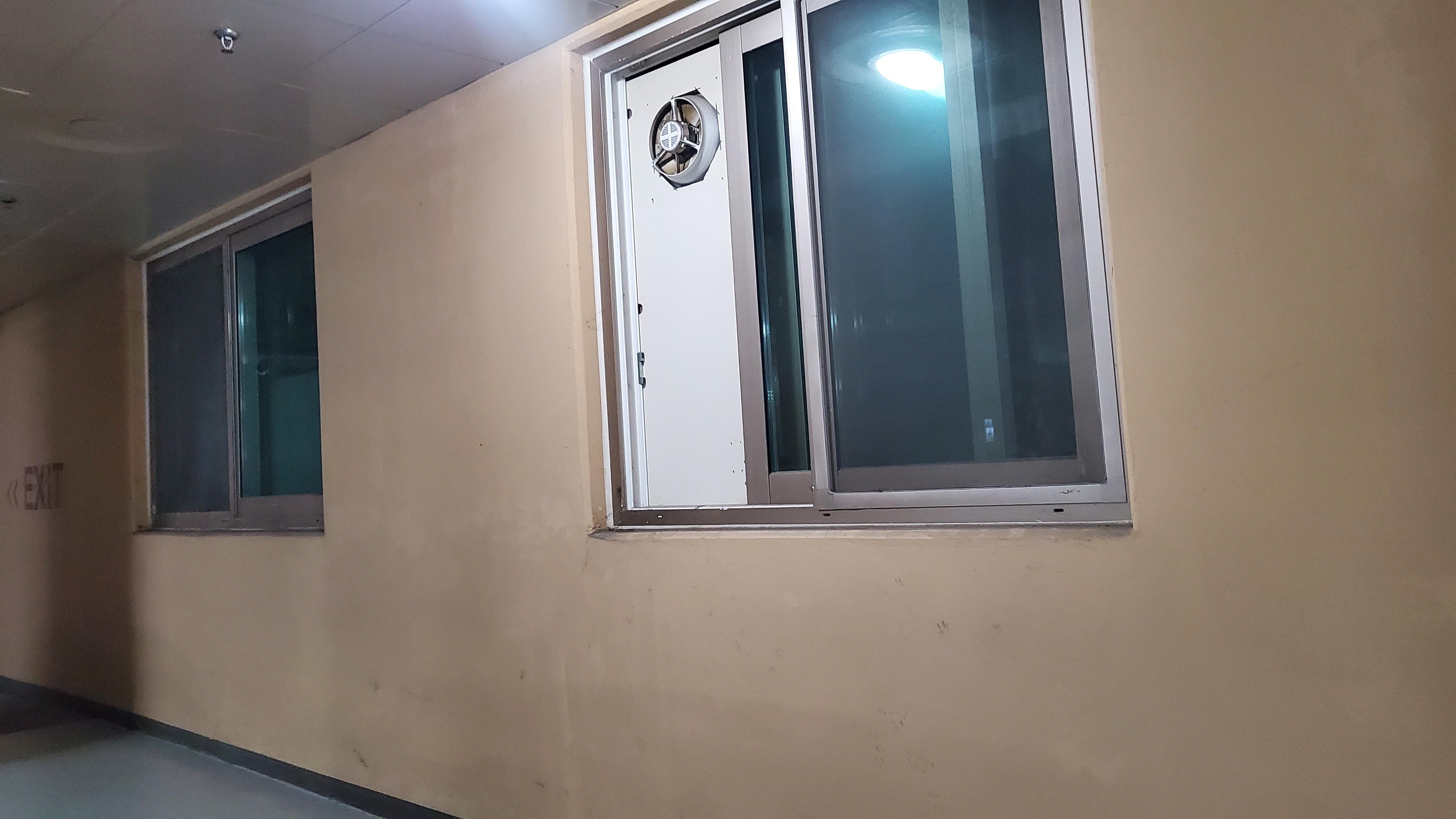 교동 파라곤지하주차장 — 지하주차장