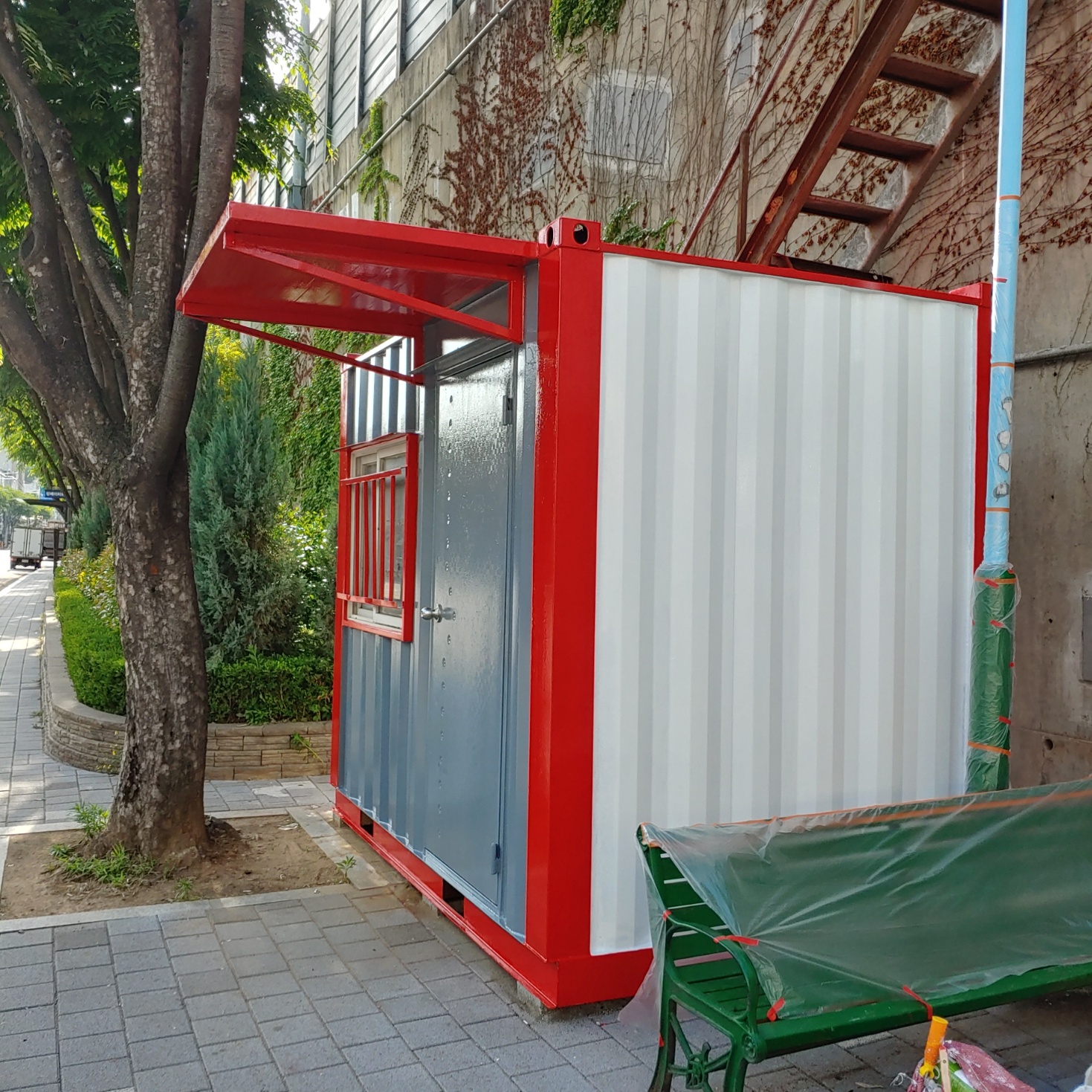 부천우체국 — 우체국 컨테이너 벽화