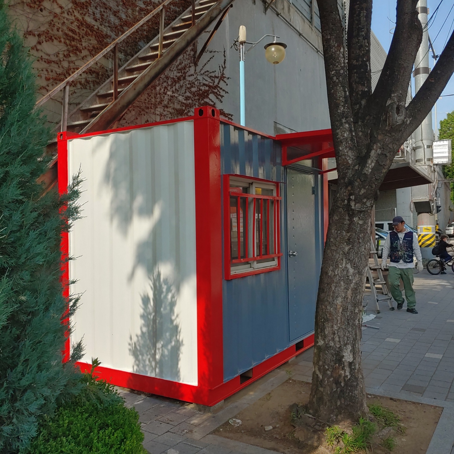 부천우체국 — 우체국 컨테이너 벽화